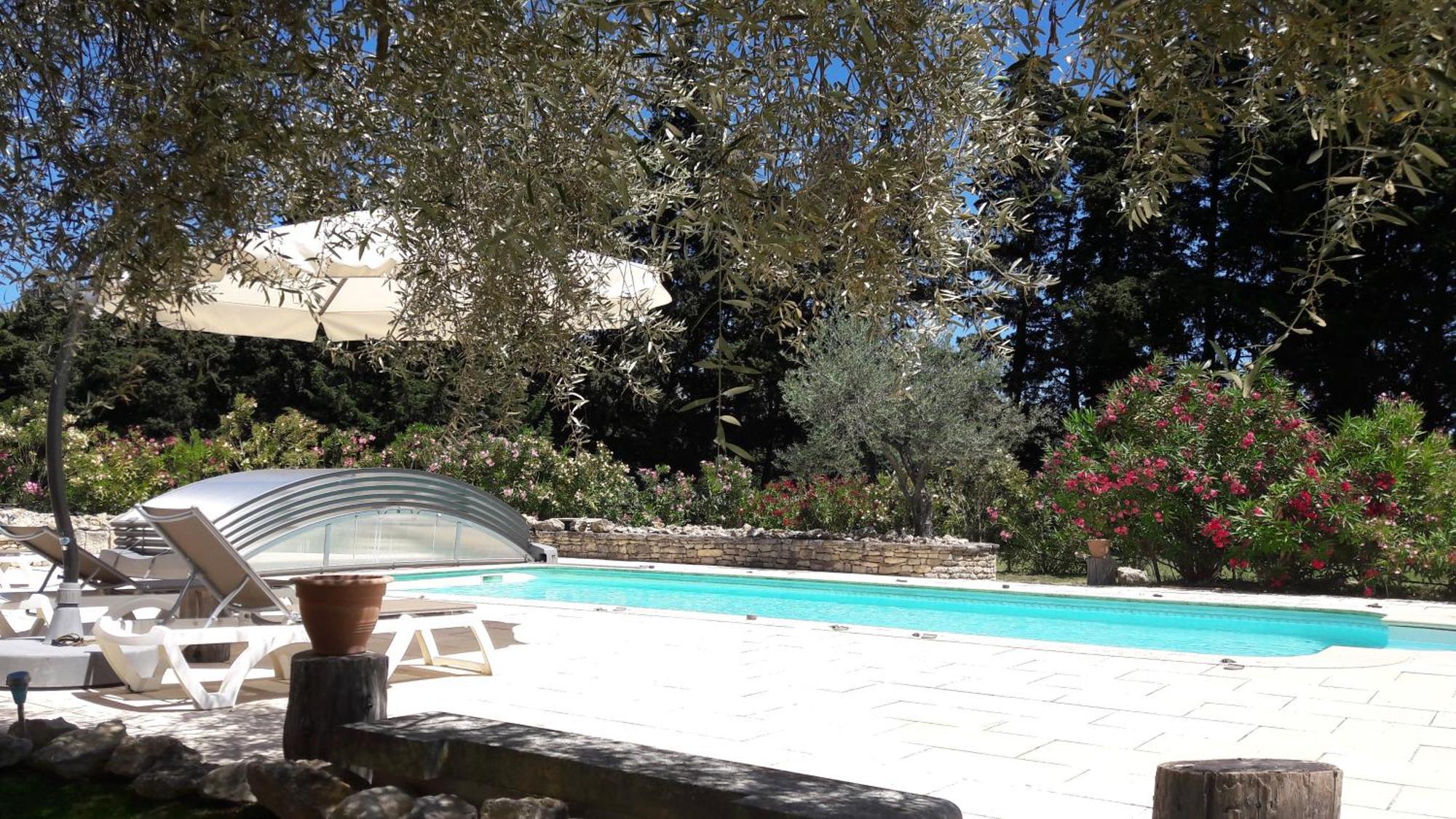 ホテル Peaceful Mas Provencal 'Mas Du Sucre' With Large Pool Cheval-Blanc エクステリア 写真